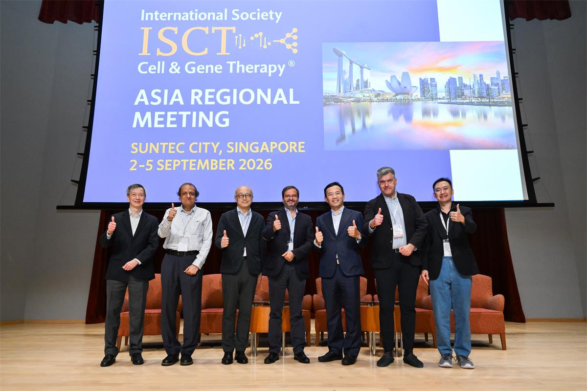 [From Left to Right: A/Prof Aloysius Ho (Executive Director, ACTRIS), Dr. Pawan Gupta (ISCT Asia Region VP), Mr. Kunihiko Suzuki (ISCT Asia Region VP-Elect), Prof. Miguel Forte (ISCT President), Prof. William Hwang (ISCT Asia Region Immediate-Past VP), A/Prof. Zlatibor Velickovic (ISCT ANZ Regional Immediate-Past VP), Prof. Jonathan Loh (SCSS President)]